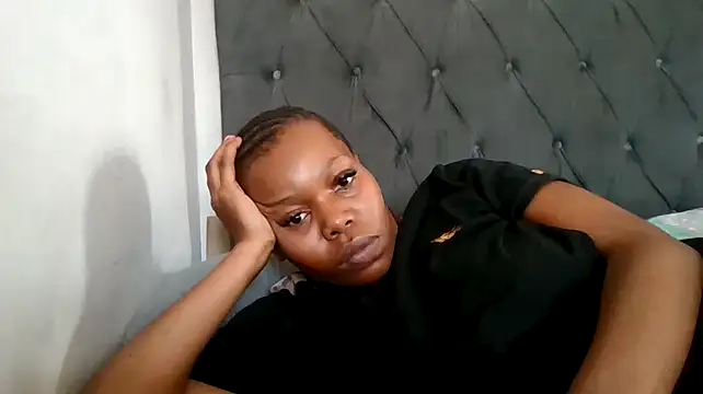 cherryontopy online show from February 2025 07:44:02 AM