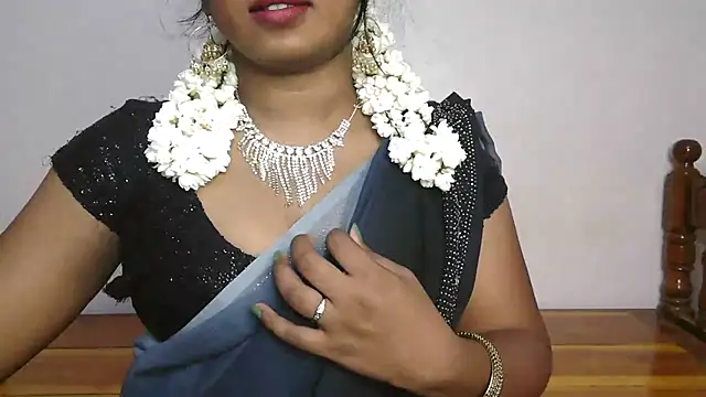 Dhiyapink online show from March 2025 05:07:02 PM