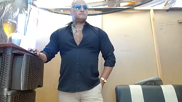 hardrock982 online show from January 2025 01:27:01 PM