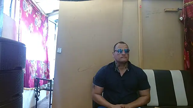 hardrock982 online show from February 2025 01:37:02 PM