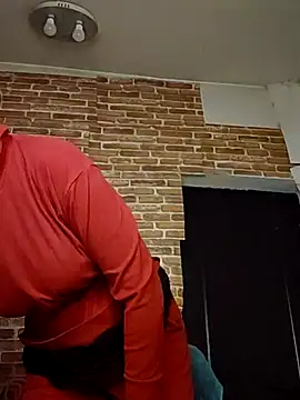  Horny milf  online show from February 2025 02:21:01 AM