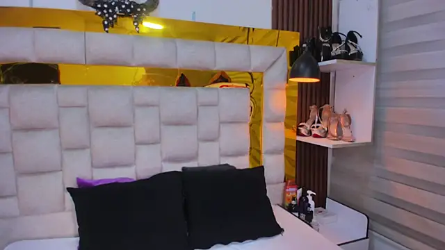 bigass monic online show from March 2025 02:57:02 AM