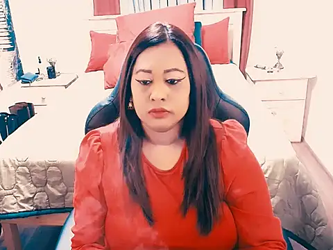 Snapshot of Indianlust69 chatting on May 2026 09:33:01 PM Indianlust69 online show from May 2026 09:33:01 PM