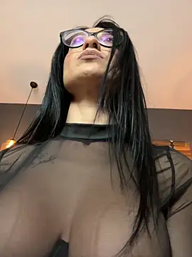 Snapshot of NikkiStarX chatting on October 2025 07:14:02 PM NikkiStarX online show from October 2025 07:14:02 PM