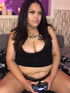 Snapshot of Mila_Ferrara chatting on January 2025 04:54:02 AM Mila Ferrara online show from January 2025 04:54:02 AM