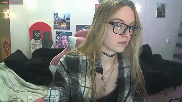 SecretSophia online show from February 2026 09:54:02 PM