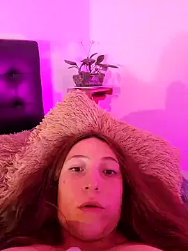 VickyHoult online show from January 2025 10:19:01 PM