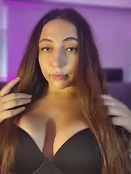 VickyHoult online show from February 2026 07:31:01 PM