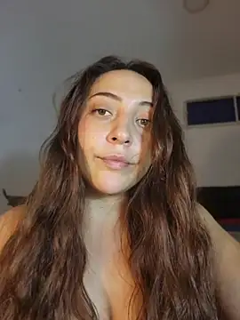 VickyHoult online show from May 2026 11:24:02 PM