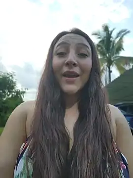VickyHoult online show from June 2026 10:52:02 PM