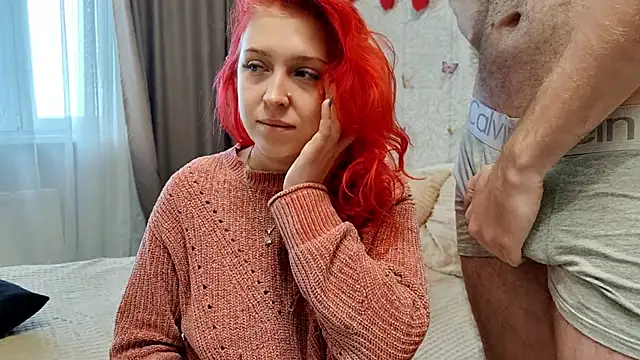 GenrikhBecca online show from November 2025 07:40:01 AM