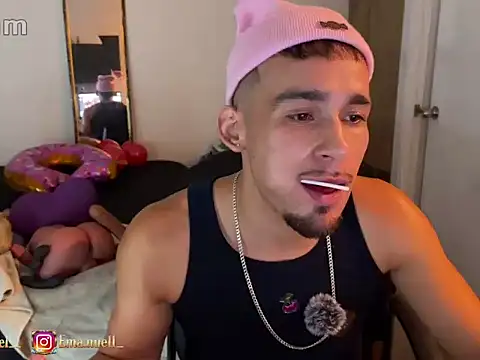 Emanuell   online show from March 2026 12:17:01 AM