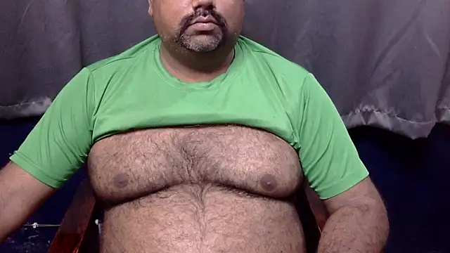 Snapshot of hairysubcub_70 chatting on June 2026 07:21:02 AM hairysubcub 70 online show from June 2026 07:21:02 AM