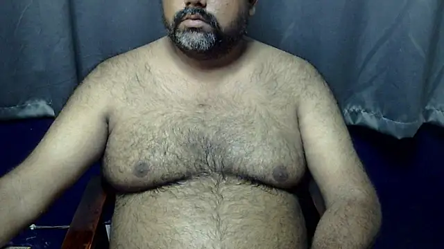 Snapshot of hairysubcub_70 chatting on June 2026 06:58:01 AM hairysubcub 70 online show from June 2026 06:58:01 AM