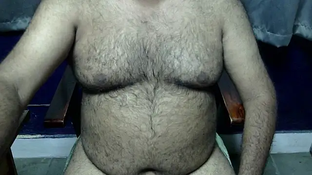 Snapshot of hairysubcub_70 chatting on July 2026 04:22:02 PM hairysubcub 70 online show from July 2026 04:22:02 PM