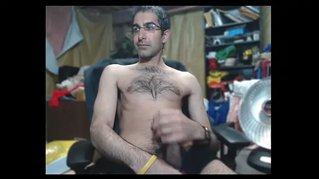 Snapshot of Gsmile1 chatting on December 2024 09:53:02 PM Gsmile1 online show from December 2024 09:53:02 PM