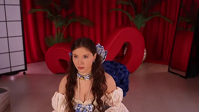 KittyCaitlin online show from October 2025 07:58:02 PM