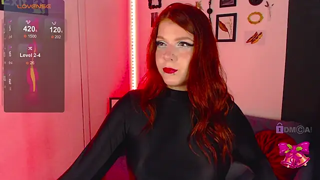 Snapshot of auroralatexprincess chatting on December 2024 10:55:02 PM auroralatexprincess online show from December 2024 10:55:02 PM