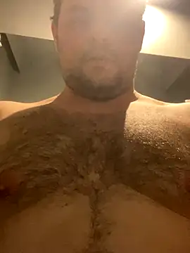 carlos01172011 online show from November 2025 02:35:02 AM