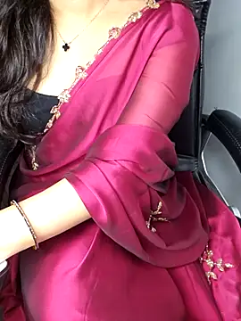 Snapshot of aliyaah_singh chatting on October 2025 05:36:02 PM aliyaah singh online show from October 2025 05:36:02 PM