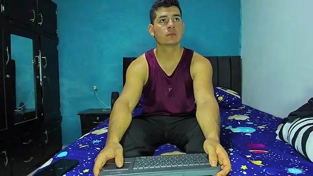 VincentSavage online show from August 2026 12:12:02 AM