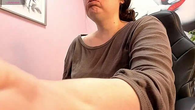 BattyMoll online show from March 2026 03:40:01 PM