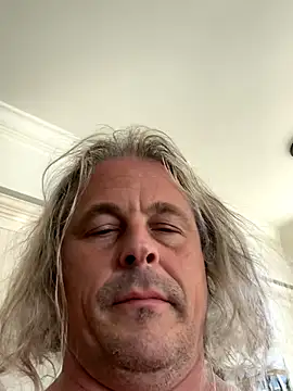 Snapshot of zeus337 chatting on November 2025 04:05:01 PM zeus337 online show from November 2025 04:05:01 PM