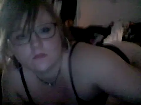 Snapshot of JadeDaMilf chatting on February 2025 01:02:01 AM JadeDaMilf online show from February 2025 01:02:01 AM