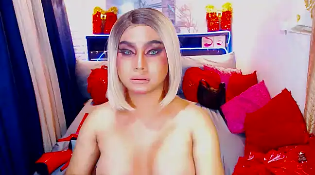 TsGoddessNhicolle online show from January 2025 02:04:02 AM