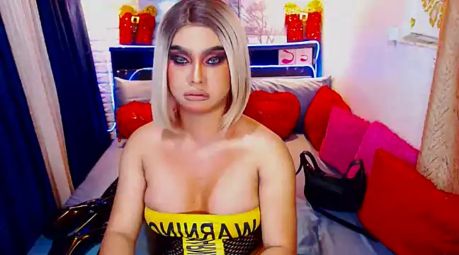 TsGoddessNhicolle online show from February 2025 04:14:01 AM