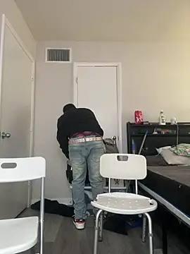 Snapshot of DancingLemonade chatting on January 2025 06:31:01 PM DancingLemonade online show from January 2025 06:31:01 PM