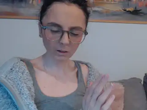 cleophee online show from March 2025 07:51:02 AM