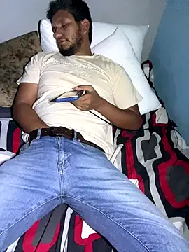 Darkdickhard online show from November 2025 03:50:01 AM