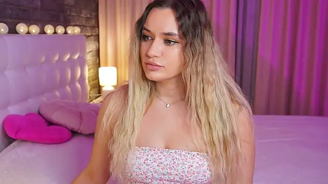 starrydoll online show from March 2025 05:34:02 PM