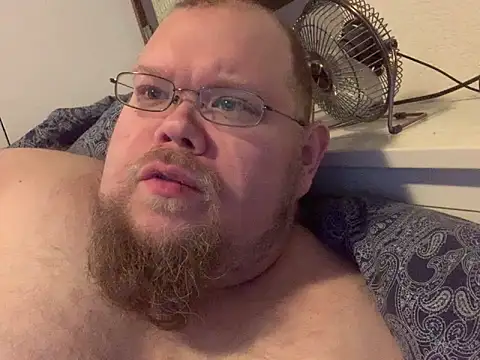 Snapshot of JefBear chatting on December 2024 08:26:02 AM JefBear online show from December 2024 08:26:02 AM