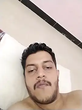 Snapshot of dzboy1994 chatting on December 2025 03:40:02 PM dzboy1994 online show from December 2025 03:40:02 PM