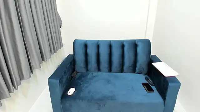 Raamoss online show from February 2025 06:56:02 AM