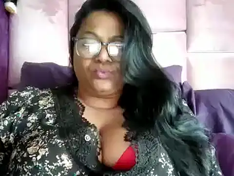 Snapshot of IndianDelia chatting on November 2025 12:11:02 PM IndianDelia online show from November 2025 12:11:02 PM