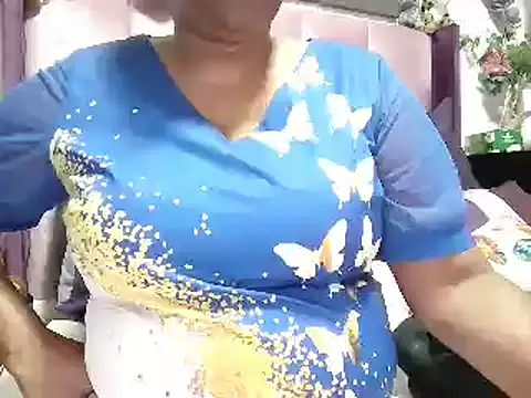 Snapshot of IndianDelia chatting on November 2025 06:41:02 PM IndianDelia online show from November 2025 06:41:02 PM