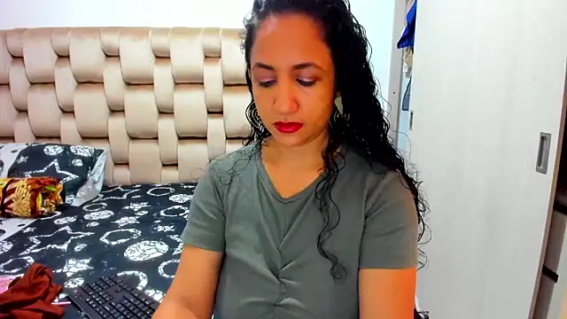 alaskmiller1 online show from April 2026 06:22:01 PM