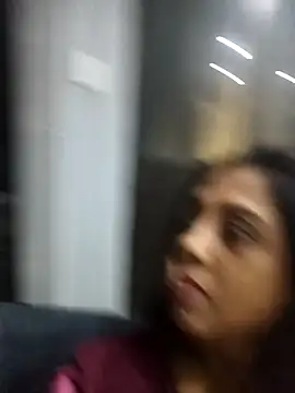 Snapshot of Mahi4luv chatting on February 2025 09:46:01 PM Mahi4luv online show from February 2025 09:46:01 PM