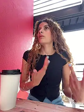 alana15 online show from April 2026 09:09:02 PM