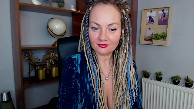 Snapshot of KayaMagic chatting on February 2025 05:16:01 PM KayaMagic online show from February 2025 05:16:01 PM