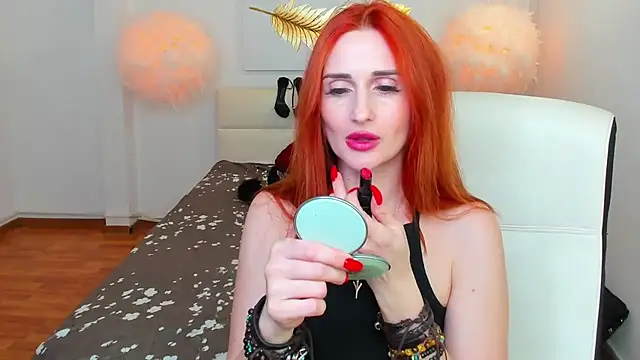 Red Fairy  online show from May 2026 08:03:02 PM
