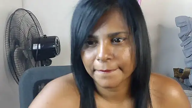 Snapshot of sunshinelady_ chatting on October 2025 09:42:02 AM sunshinelady online show from October 2025 09:42:02 AM