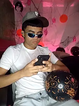 pinedasex777 online show from October 2025 10:57:02 AM