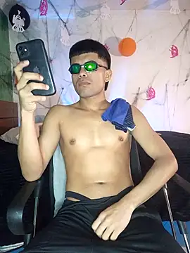 pinedasex777 online show from October 2025 10:36:01 AM