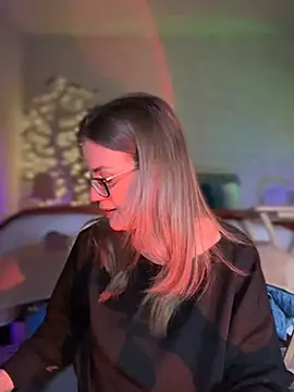 Snapshot of MaiseKnox chatting on March 2025 02:46:01 AM MaiseKnox online show from March 2025 02:46:01 AM