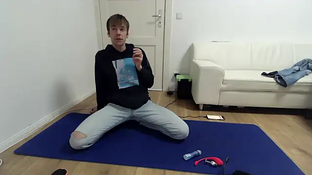 Snapshot of fit_ass_2021 chatting on March 2025 12:20:01 AM fit ass 2021 online show from March 2025 12:20:01 AM