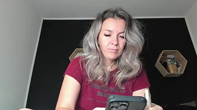 Alesys69 online show from September 2025 10:04:01 PM